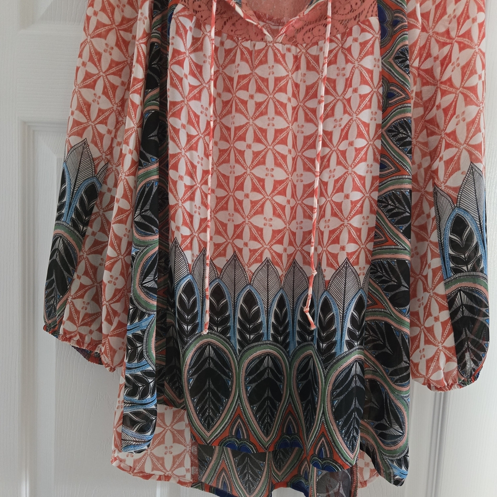 Elegant Patterned Women's Blouse in Coral and Black